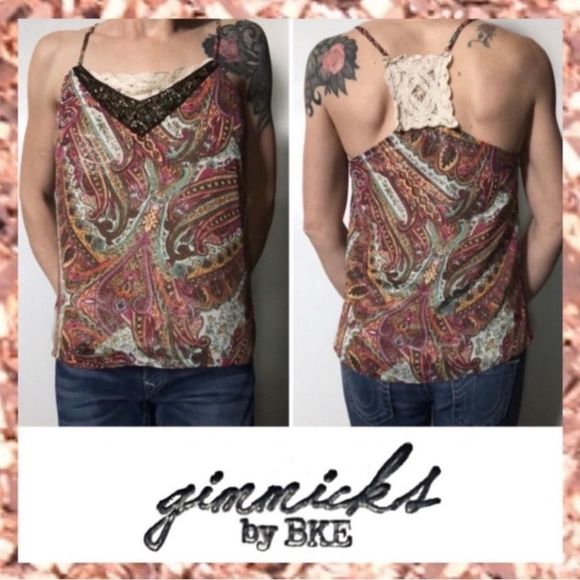 Buckle Tops - Gimmicks by BKE Paisley Studded Tank Top Medium M
